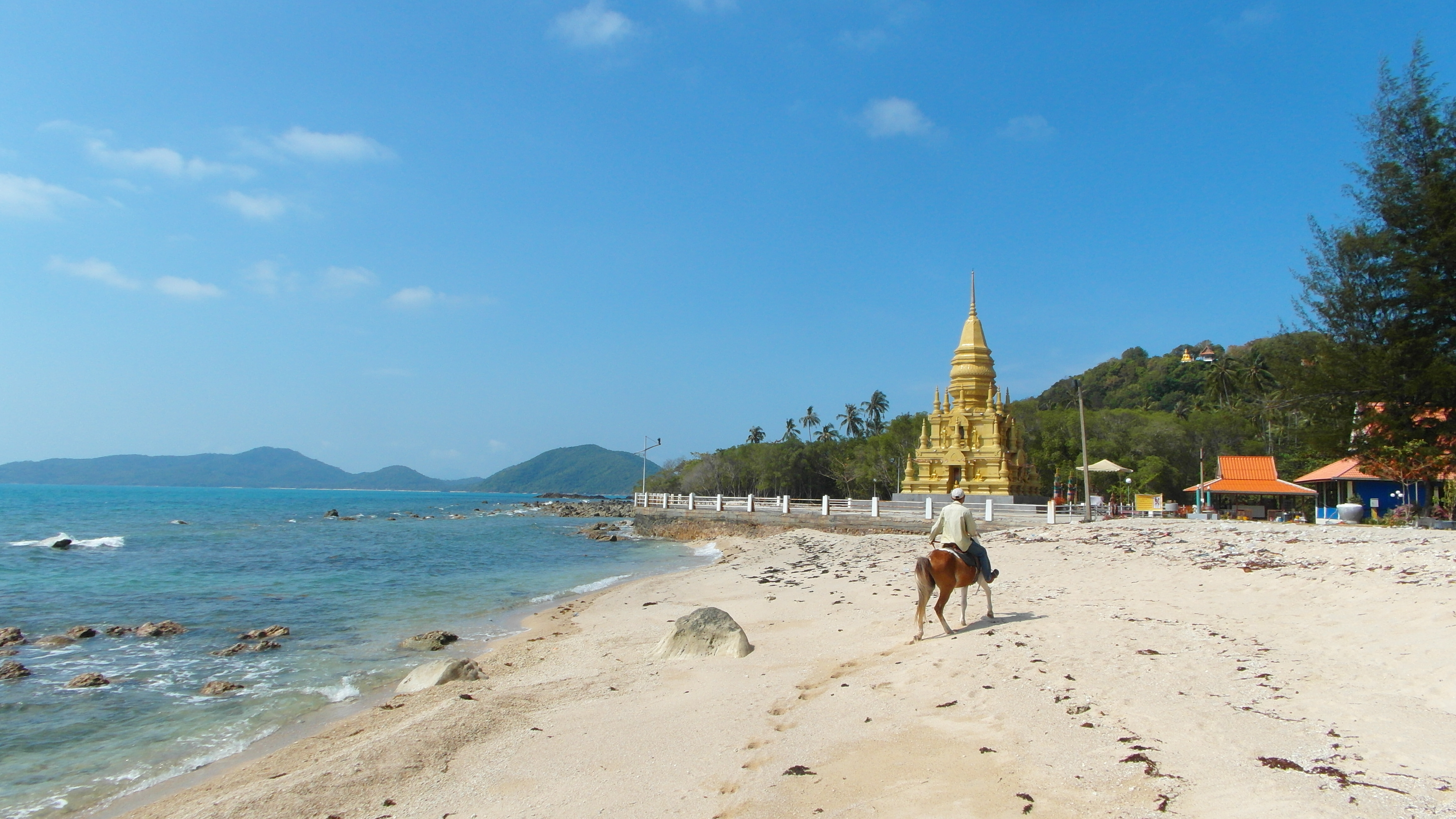 Laem Sor Public Beach